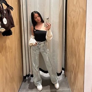 Meet your Posher, Mia